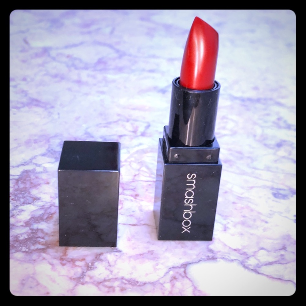BNWT Smashbox Be Legendary Red Lipstick